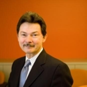 Dr. Guillermo Gallego